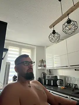 xxxsharkexxx online show from July 15, 8:41 am