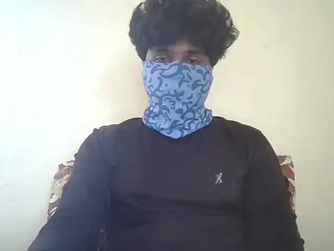 Snapshot of stripboychennai chatting on February 28, 7:42 am stripboychennai online show from February 28, 7:42 am