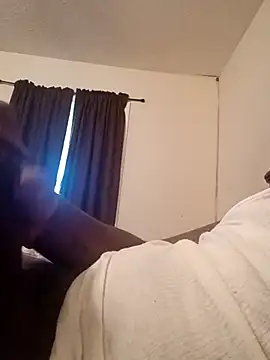 Snapshot of thickdicck90 chatting on February 16, 4:25 pm thickdicck90 online show from February 16, 4:25 pm