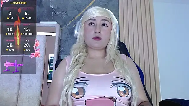Snapshot of Hazumi_Tsu chatting on April 23, 3:52 am Hazumi Tsu online show from April 23, 3:52 am