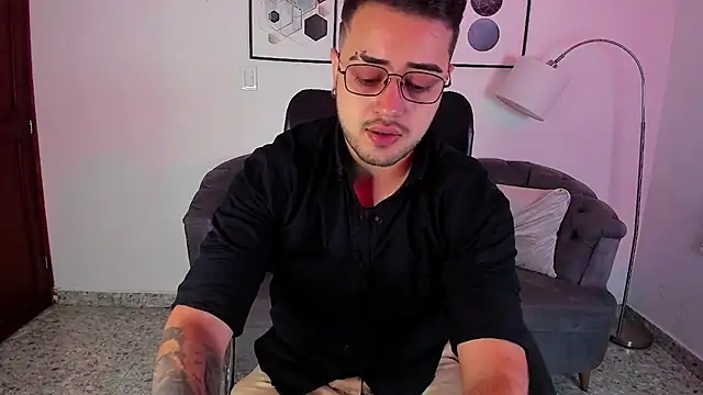 Snapshot of ethan_grace chatting on February 26, 11:53 am ethan grace online show from February 26, 11:53 am