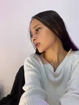 candy deluxe online show from July 9, 1:53 am