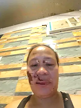 squirtshantal online show from November 24, 8:41 pm