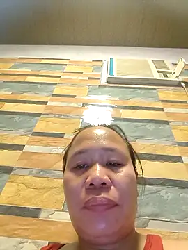 squirtshantal online show from November 30, 5:33 am