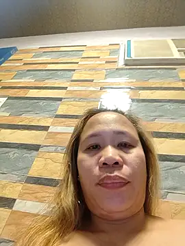 squirtshantal online show from February 21, 11:33 am