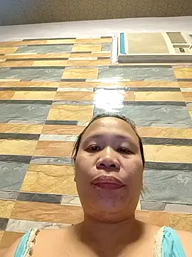 squirtshantal online show from May 7, 3:34 am