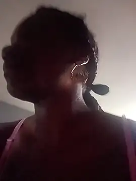 alanalaurent15 online show from March 14, 5:29 pm