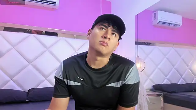 Bastixvontade online show from April 13, 10:15 pm