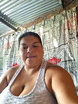 Juli Powl online show from June 21, 4:20 pm