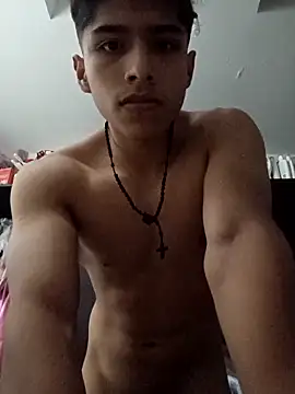 Snapshot of fran0631 chatting on April 15, 5:47 am fran0631 online show from April 15, 5:47 am