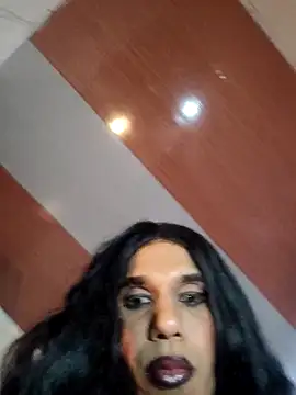 latinhott23 online show from February 21, 8:43 pm