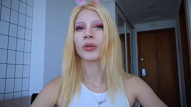 Snapshot of qualitybab chatting on February 18, 3:08 pm qualitybab online show from February 18, 3:08 pm