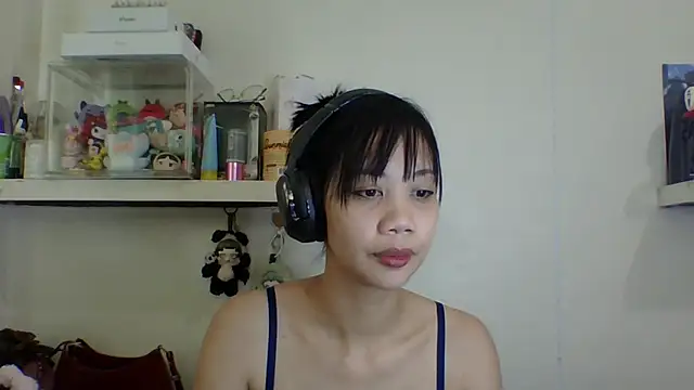 GloryKulikowski online show from February 16, 4:08 am