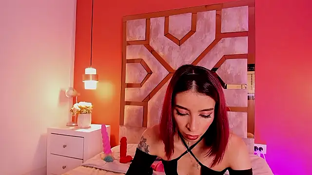 Snapshot of Justmia69 chatting on February 20, 6:59 am Justmia69 online show from February 20, 6:59 am