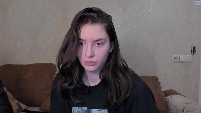 love lina muuur online show from February 20, 10:27 am