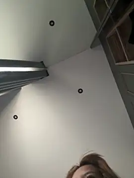 Alittleasaingirl online show from March 26, 1:33 am