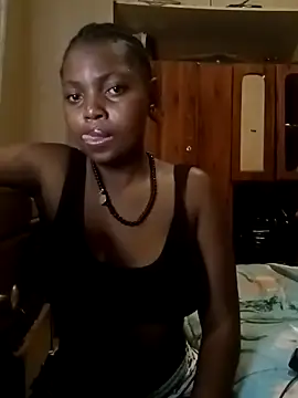 Snapshot of madgirl25 chatting on February 18, 9:22 pm madgirl25 online show from February 18, 9:22 pm