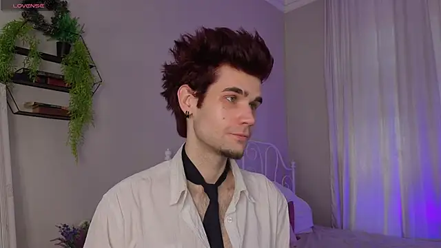 Snapshot of trevor_dreams chatting on February 16, 10:33 am trevor dreams online show from February 16, 10:33 am