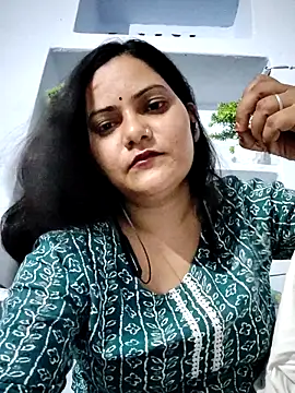 Anushka Singh0 online show from May 12, 5:10 pm
