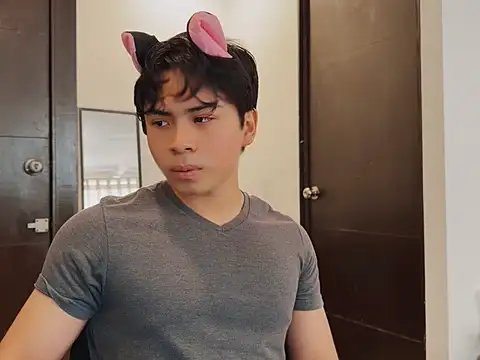 BentoBoxxx online show from March 4, 5:52 pm