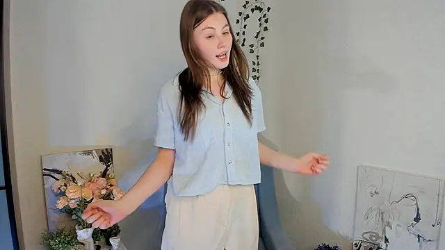 GigiTorros online show from February 19, 5:03 am