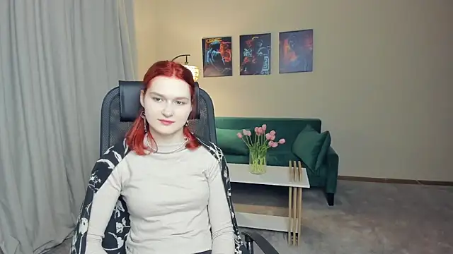 LinaMalech online show from February 15, 1:52 pm