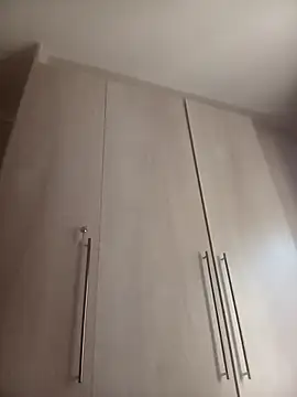 Leroyhotess online show from February 18, 1:29 pm