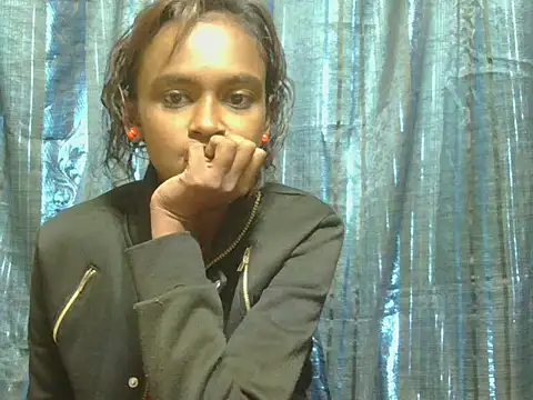 Snapshot of SassyXindian chatting on February 16, 3:35 am SassyXindian online show from February 16, 3:35 am