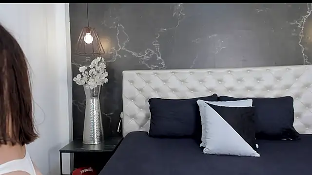 Snapshot of Samantha_Dupre chatting on February 25, 10:41 pm Samantha Dupre online show from February 25, 10:41 pm