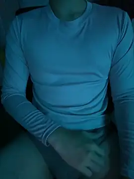 Snapshot of Minhnguyen2482 chatting on March 1, 4:31 pm Minhnguyen2482 online show from March 1, 4:31 pm