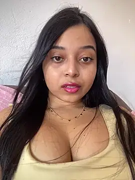 Emmily hott online show from June 3, 5:29 pm