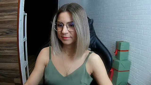 IceMayes online show from March 14, 8:53 am