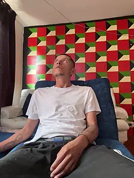 Snapshot of David_Great_Cock chatting on February 24, 7:56 pm David Great Cock online show from February 24, 7:56 pm