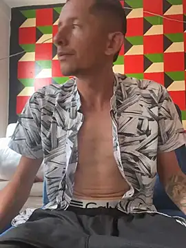 Snapshot of David_Great_Cock chatting on February 25, 8:40 pm David Great Cock online show from February 25, 8:40 pm