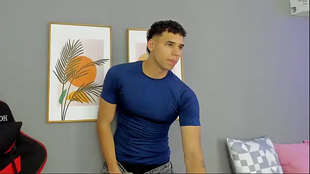 Thomas walker14 online show from June 2, 12:40 pm