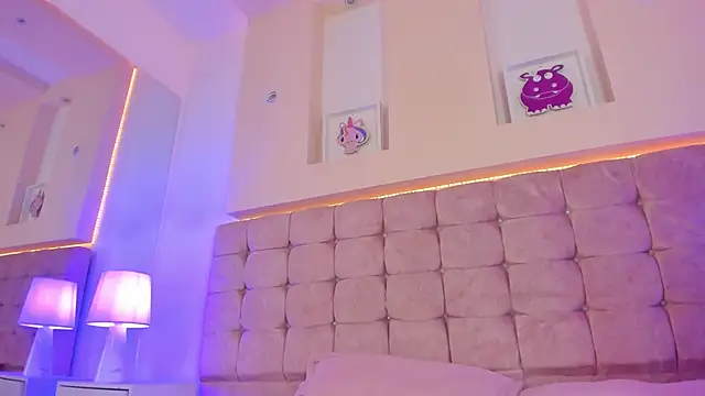 Megan Morphy online show from March 2, 2:13 pm