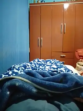 Snapshot of vinicius_ribas chatting on February 25, 5:06 am vinicius ribas online show from February 25, 5:06 am