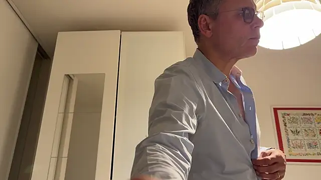 stephcmoi007 online show from April 14, 8:37 pm