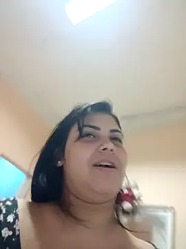 Snapshot of CubanaCulonaxxx chatting on February 24, 4:32 am CubanaCulonaxxx online show from February 24, 4:32 am