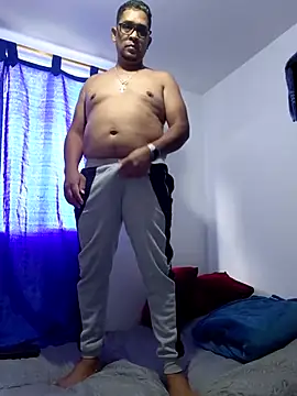 gordogruesa online show from February 18, 8:49 pm