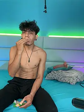 abrilandjulian online show from February 25, 12:04 pm