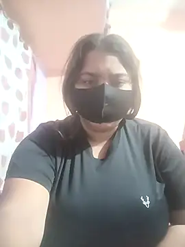 Snapshot of Choko_Gril chatting on February 13, 8:27 pm Choko Gril online show from February 13, 8:27 pm