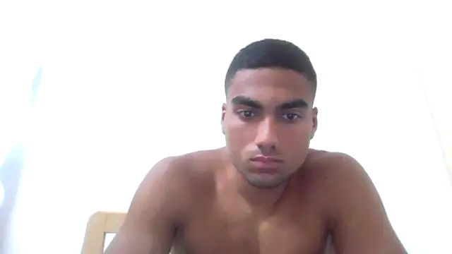 Snapshot of paulobonaventuree chatting on February 15, 6:59 pm paulobonaventuree online show from February 15, 6:59 pm