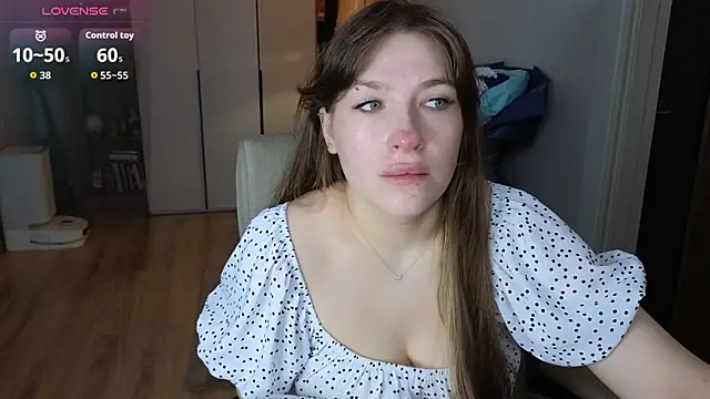 HennessyA online show from February 17, 5:04 am