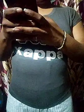 Snapshot of SCGBHJN chatting on February 14, 6:04 pm SCGBHJN online show from February 14, 6:04 pm