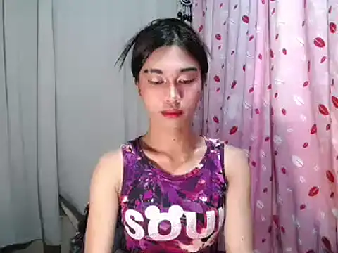 katrina bigcock69 online show from April 21, 2:45 pm