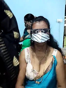 Kannadasexywifes online show from April 25, 10:40 am