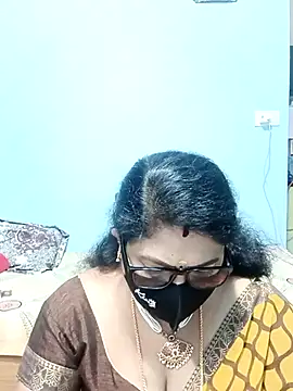 Kannadasexywifes online show from May 7, 5:18 pm