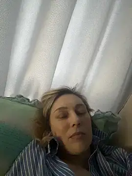 Snapshot of CarmenBlues_ chatting on February 14, 1:41 pm CarmenBlues online show from February 14, 1:41 pm