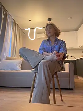 Snapshot of CarmenBlues_ chatting on February 23, 2:03 pm CarmenBlues online show from February 23, 2:03 pm